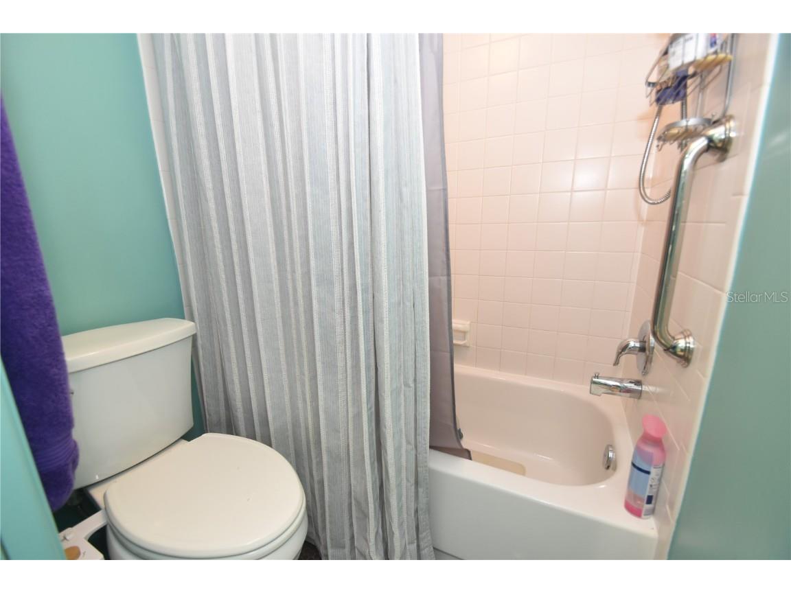 1620 Boathouse Circle #GR104 Sarasota FL 34231 A4566424 image16