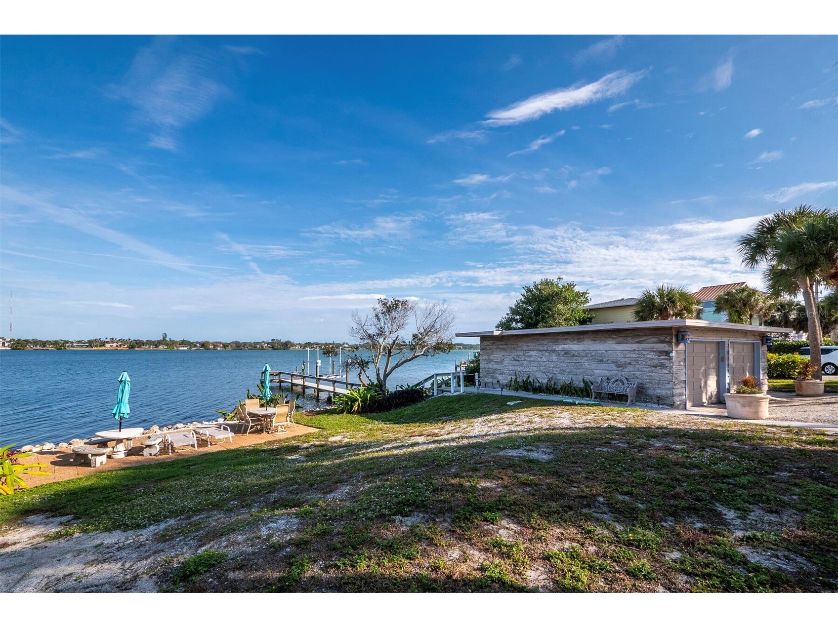 1620 Casey Key Road Nokomis FL 34275 - BLACKBURN BAY & GULF OF MEXICO A4676465 image37