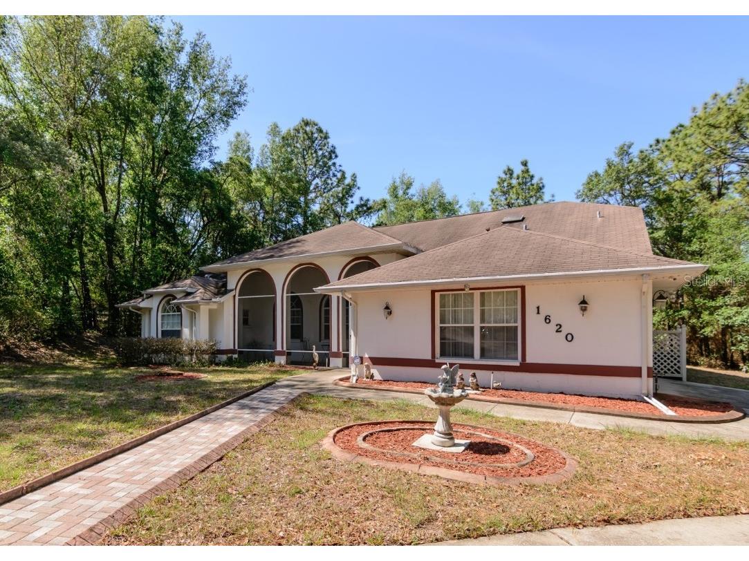 1620 E Henniker Court Inverness FL 34453 W7857244 image1