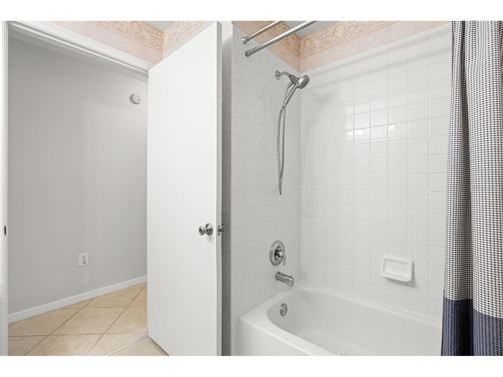 1620 Navigator Lane Tarpon Springs FL 34689 TB8496780 image33