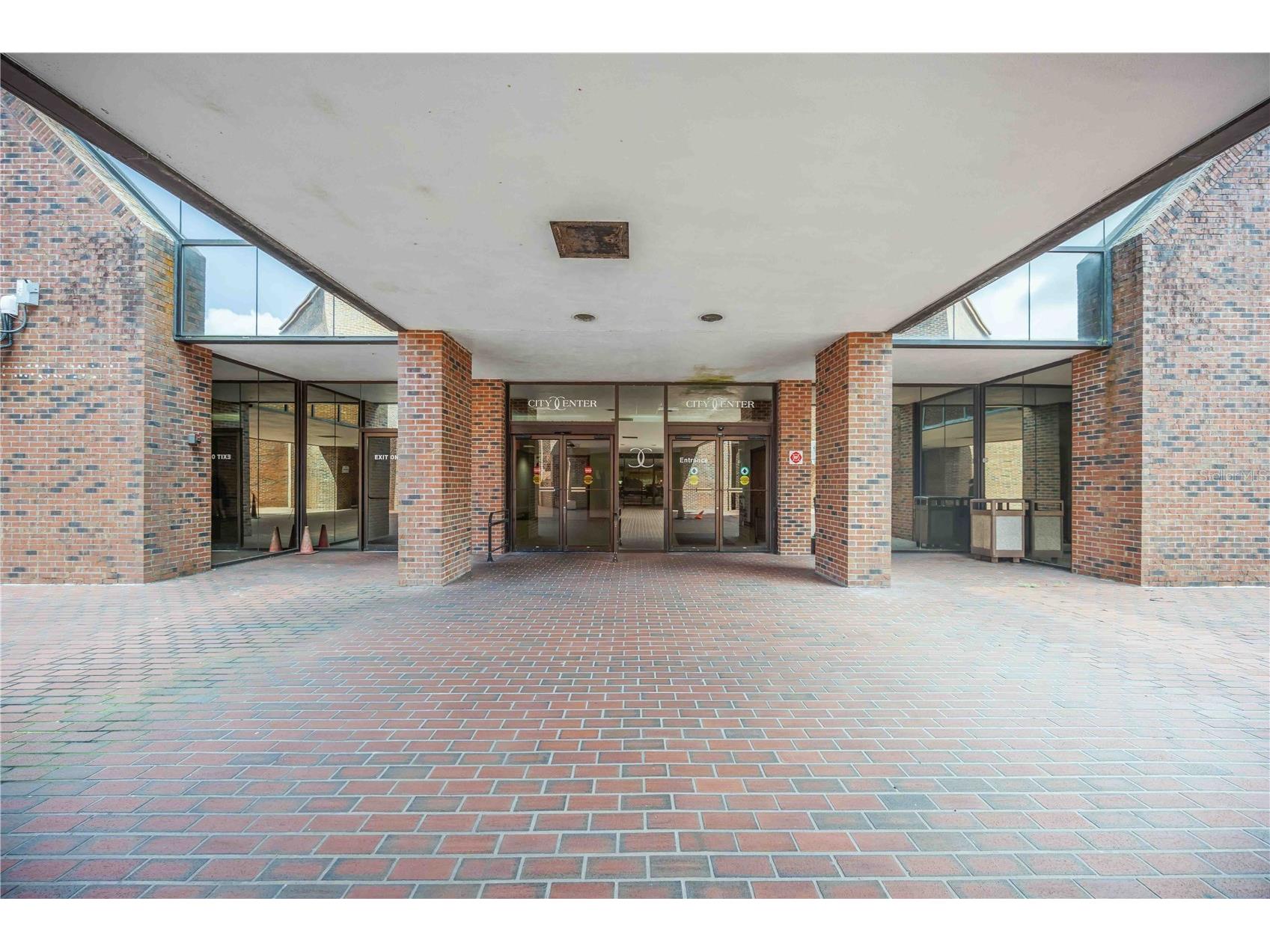 1620 Tamiami Trail Port Charlotte FL 33948 A4678191 image3