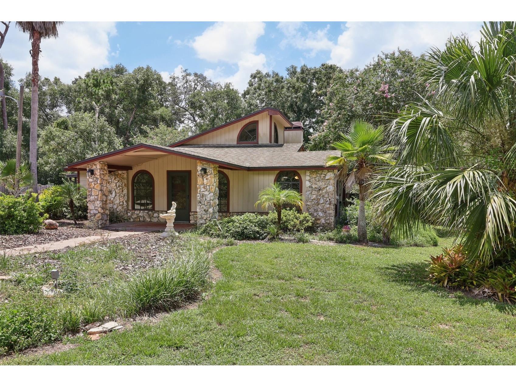 1620 Yvonne Street Apopka FL 32712 O6330808 image1