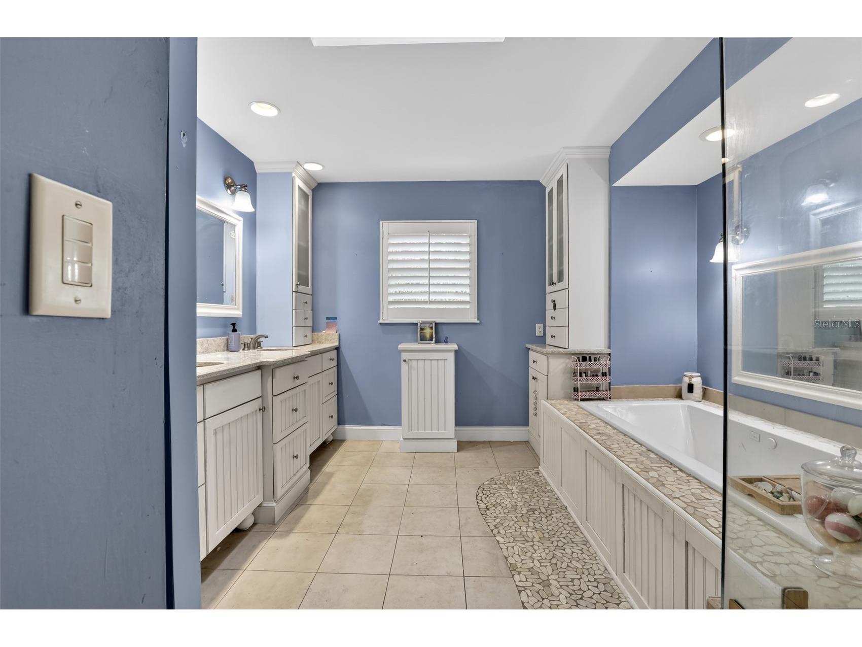 16200 Forest Oaks Drive Fort Myers FL 33908 TB8518467 image27