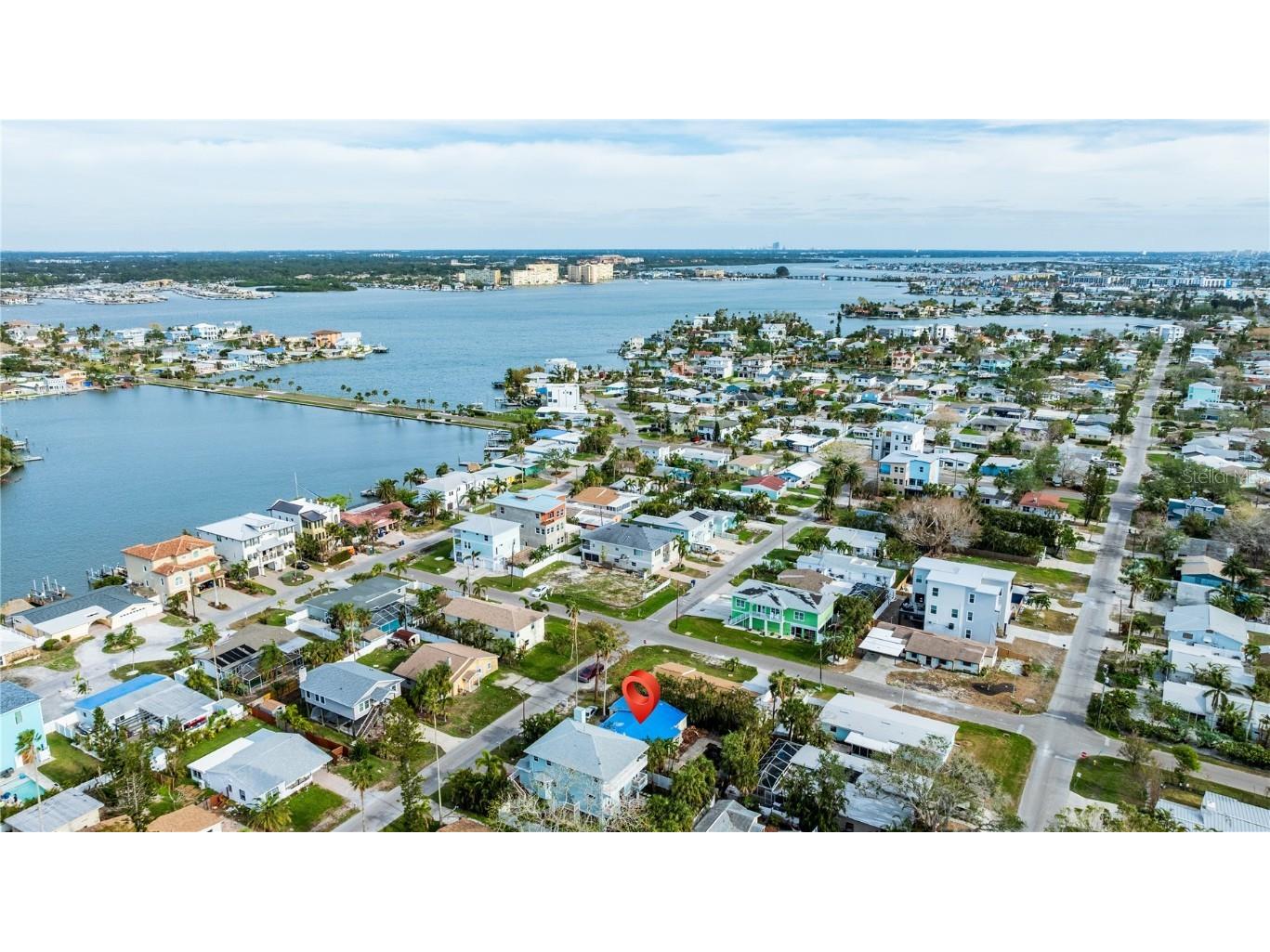 16202 3rd St E Redington Beach FL 33708 TB8323291 image1