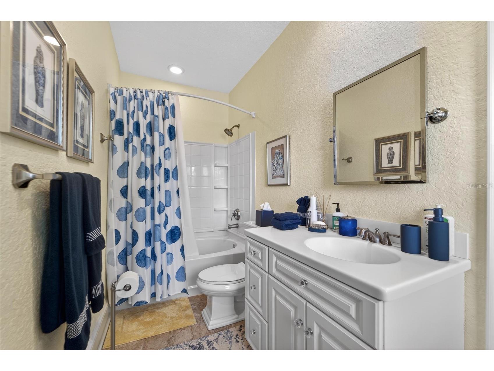 16203 Avila Boulevard Tampa FL 33613 TB8506067 image36