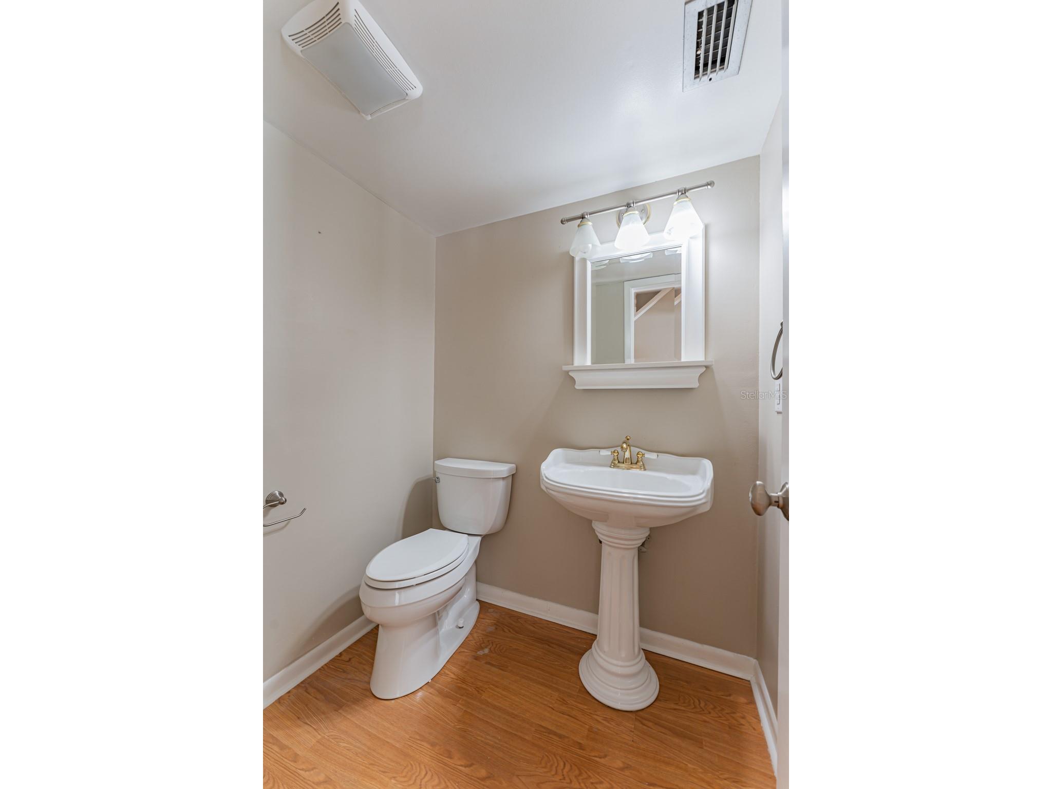 16203 Fantasia Drive Tampa FL 33624 TB8485098 image28