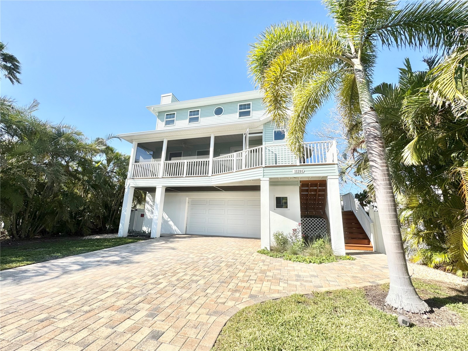 16204 3rd Street E Redington Beach FL 33708 TB8373963 image3