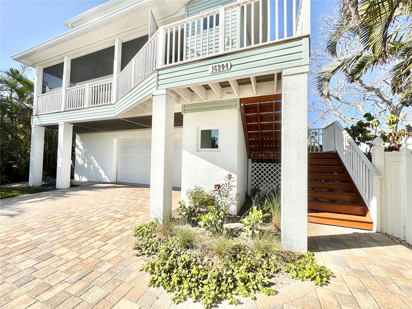 16204 3rd Street E Redington Beach FL 33708 TB8373963 image5