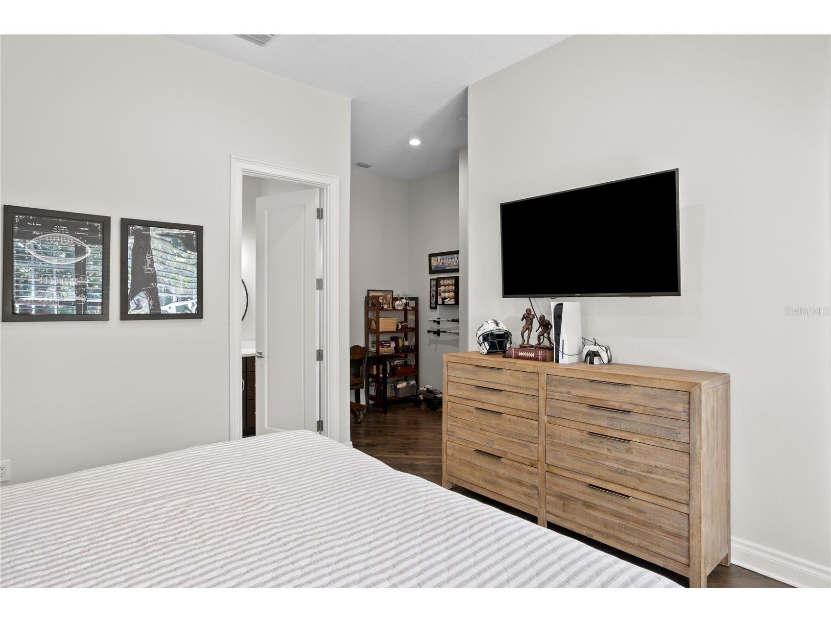 16204 Sierra De Avila Tampa FL 33613 TB8484161 image40