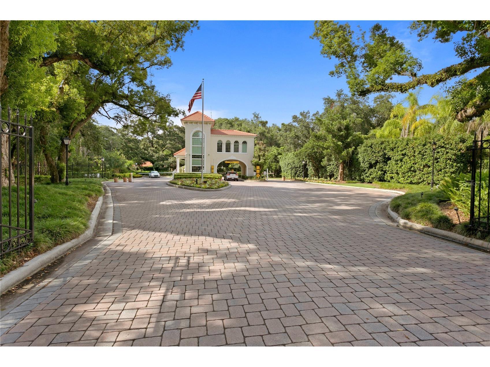 16204 Sierra De Avila Tampa FL 33613 TB8484161 image75