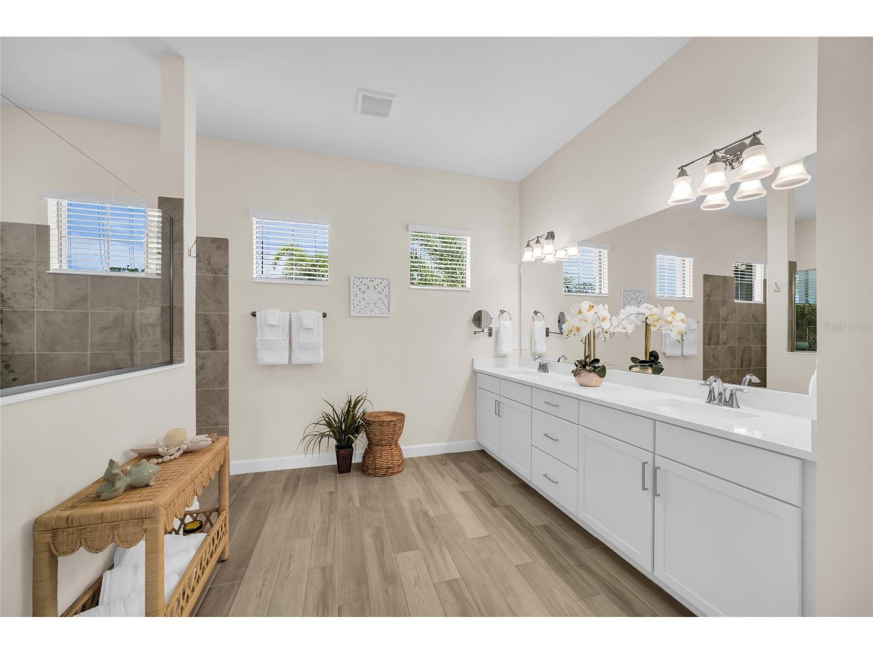 16204 Tradewind Terrace Lakewood Ranch FL 34211 A4690448 image30