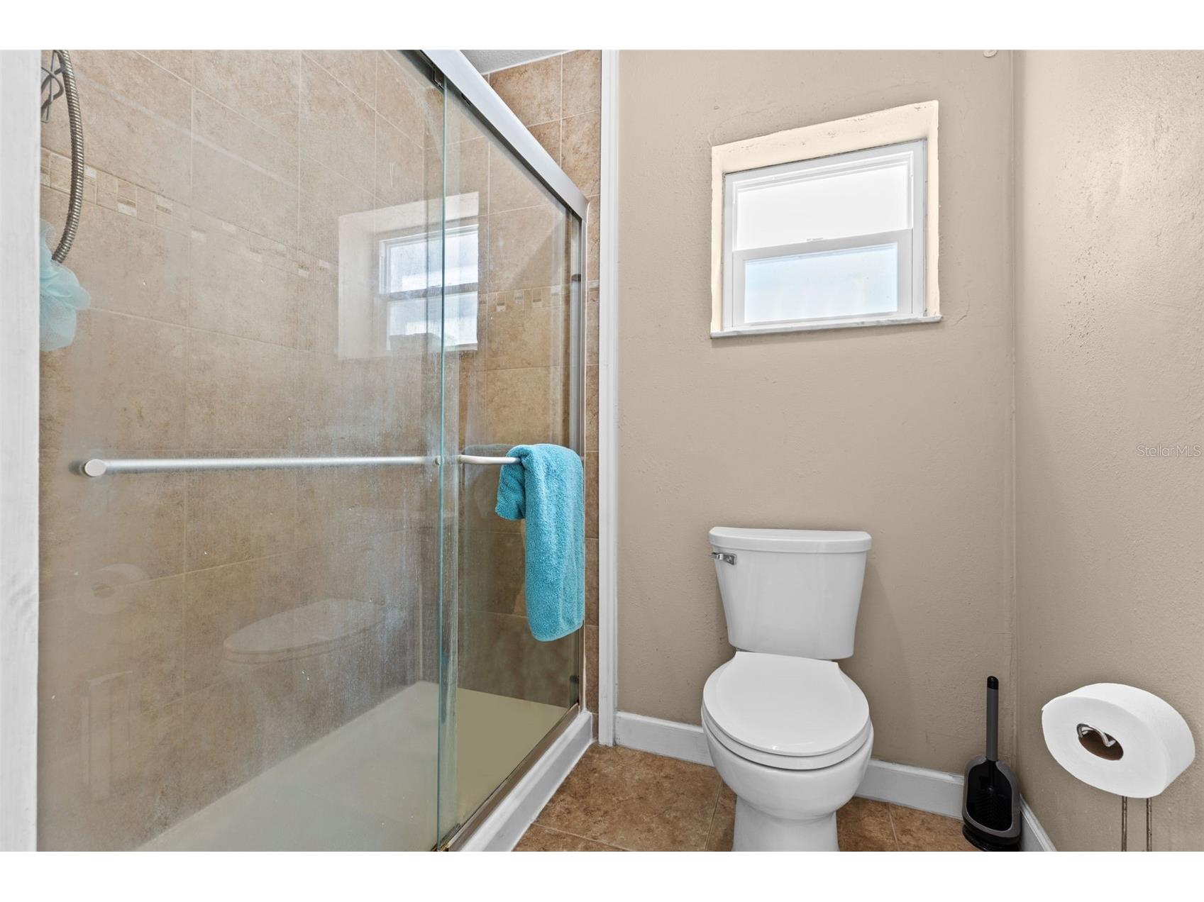16205 Copperfield Drive Tampa FL 33618 TB8514606 image21