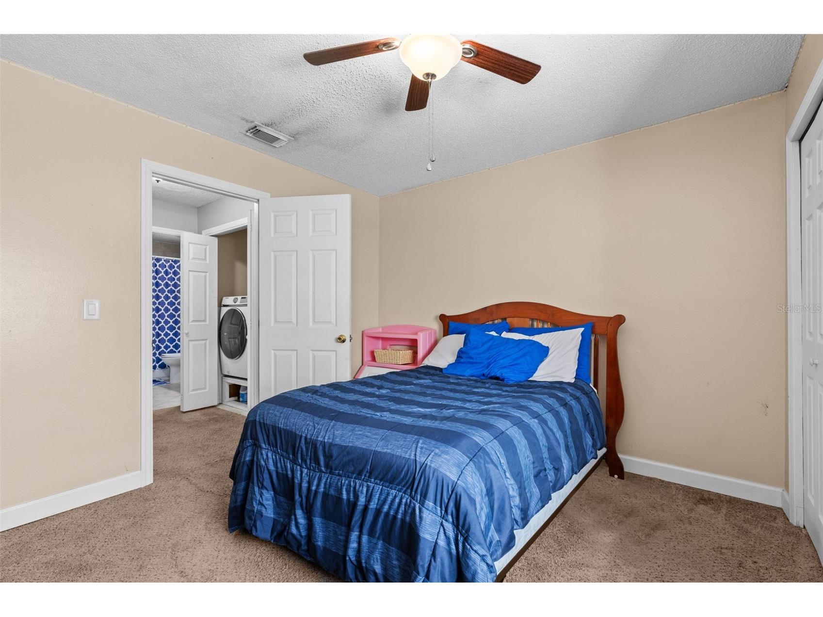 16205 Copperfield Drive Tampa FL 33618 TB8514606 image24