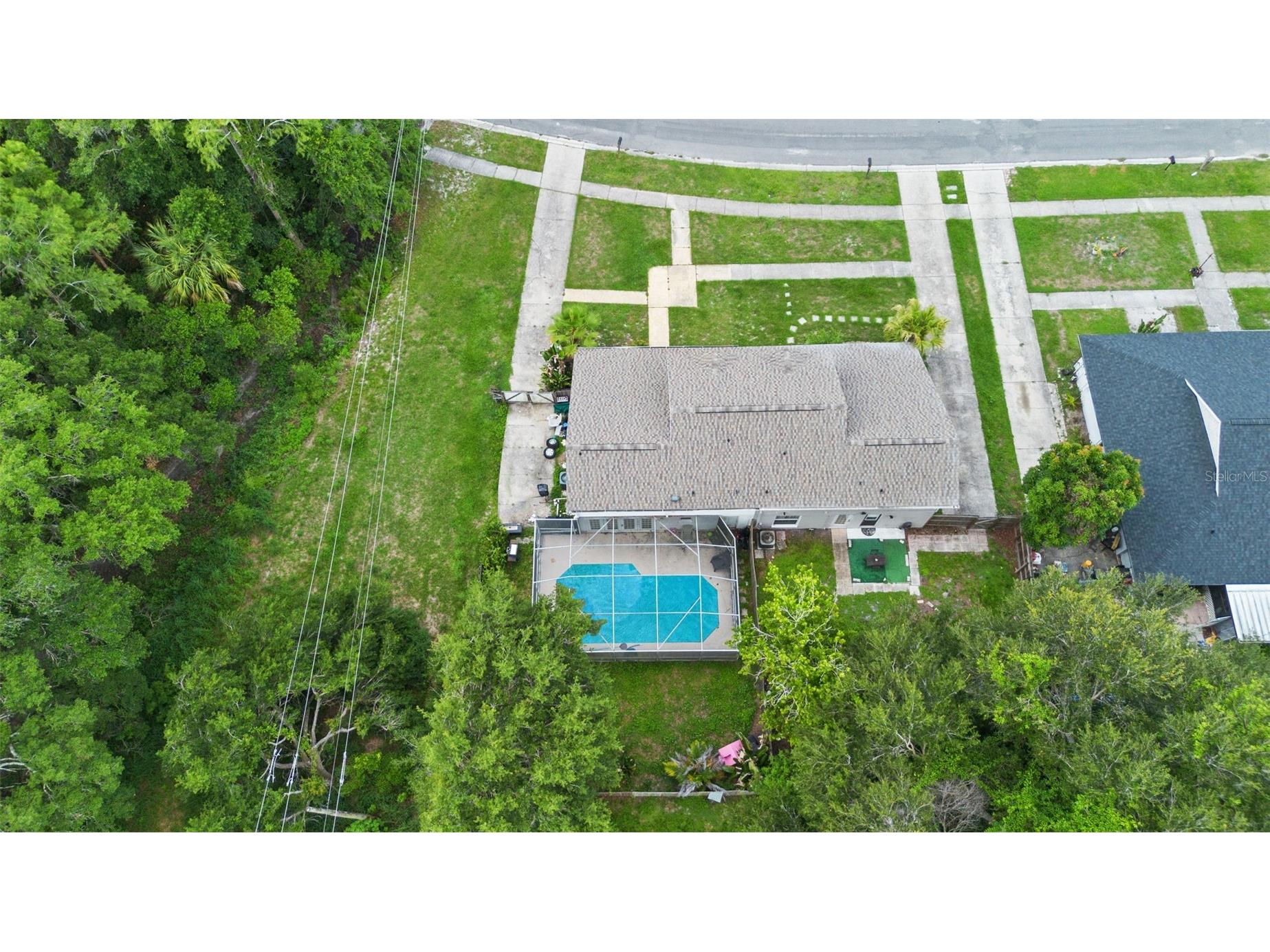 16205 Copperfield Drive Tampa FL 33618 TB8514606 image31