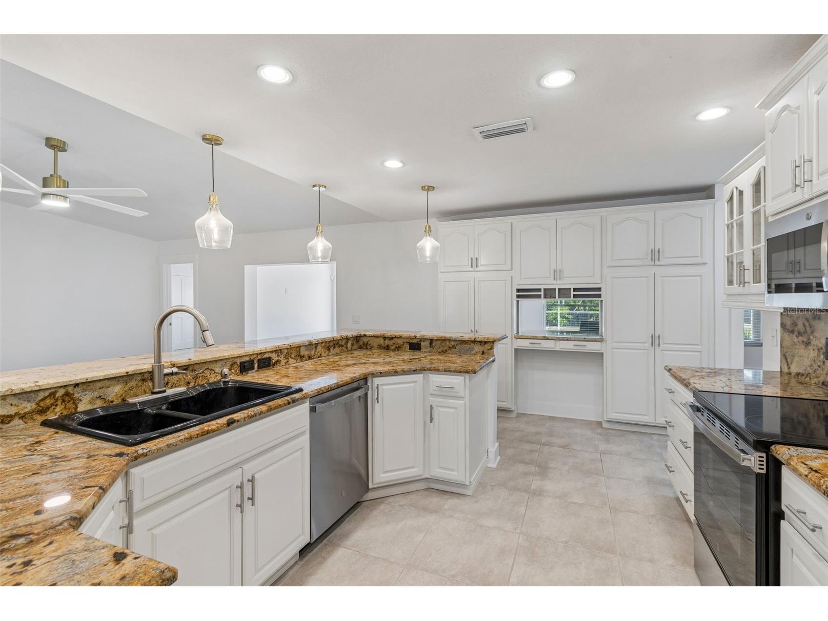 16205 Sawgrass Circle Tampa FL 33624 A4698995 image40