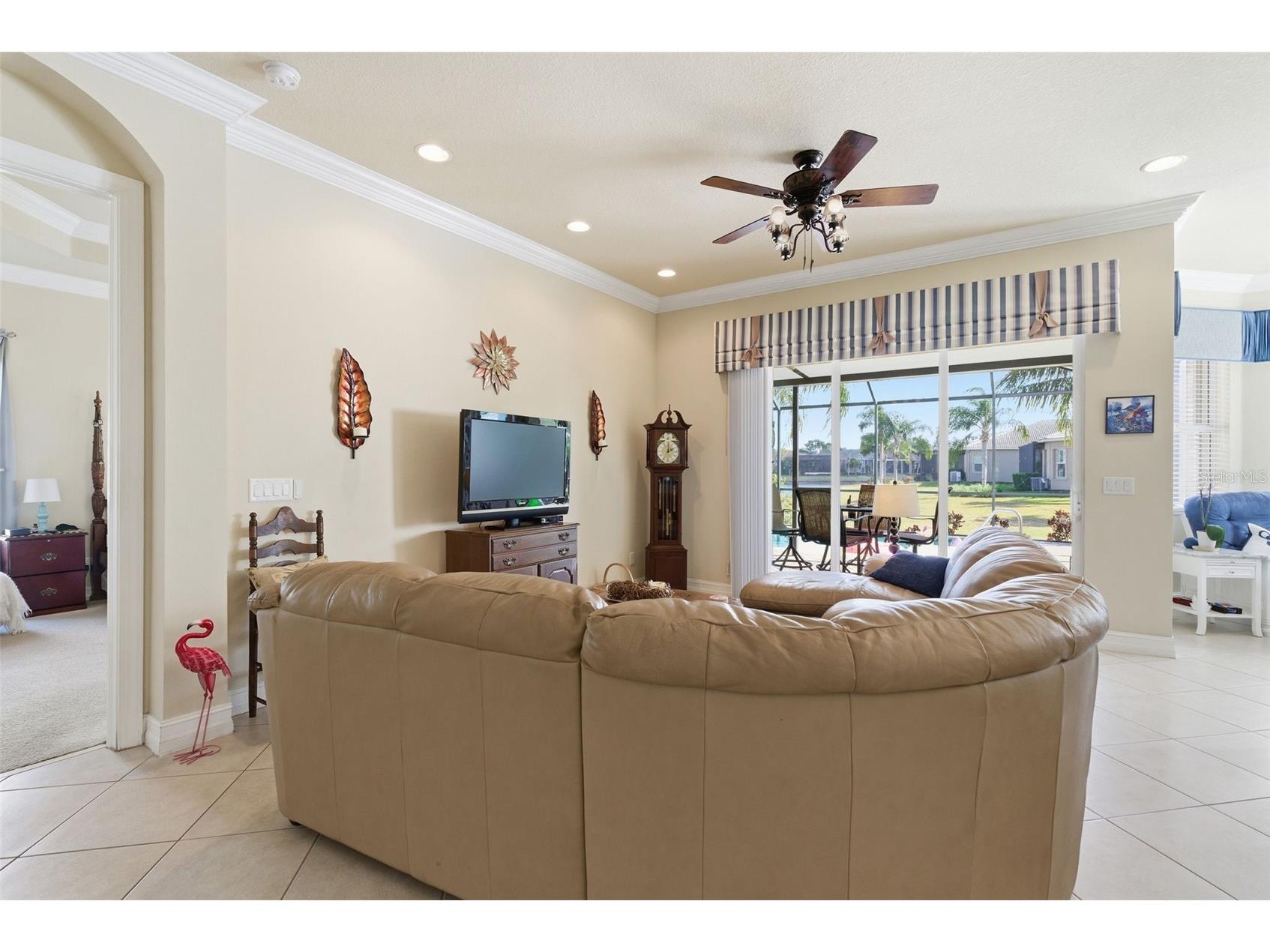 16207 Cape Coral Drive Wimauma FL 33598 TB8475124 image12