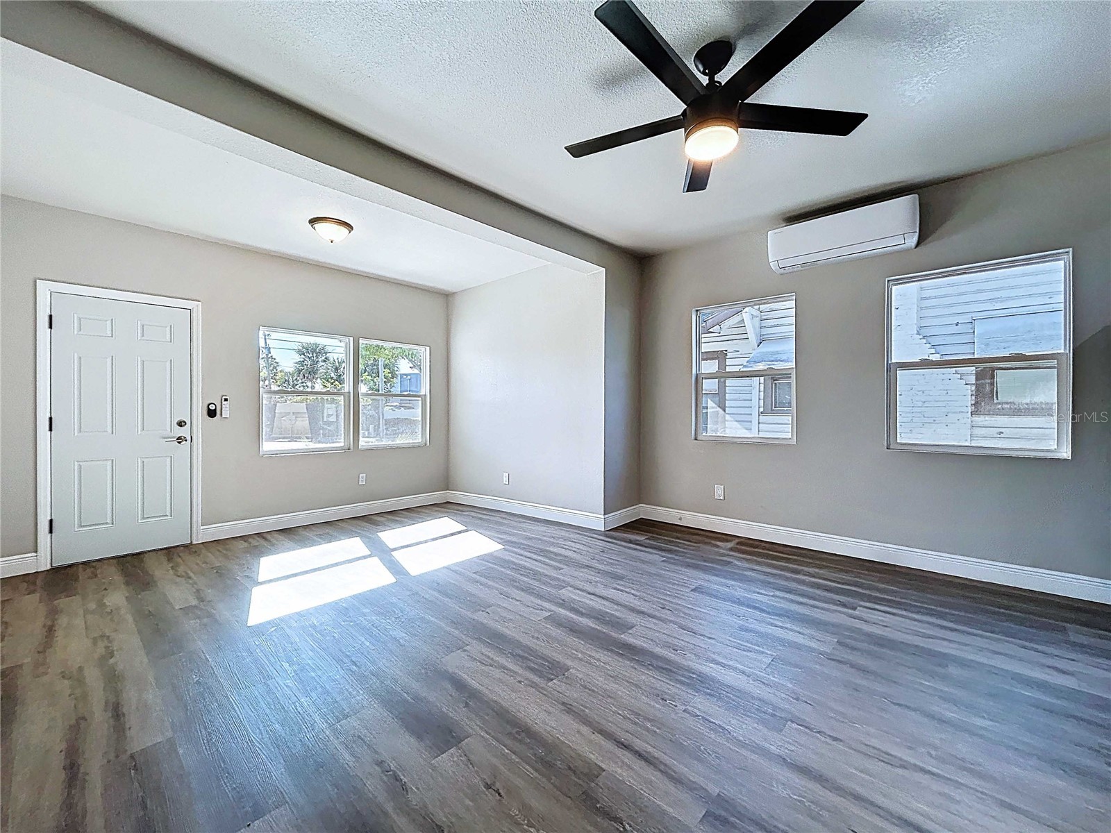 1621 7th Avenue N Saint Petersburg FL 33713 TB8462071 image28