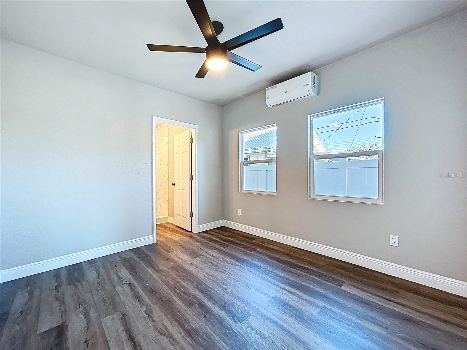 1621 7th Avenue N Saint Petersburg FL 33713 TB8462071 image34