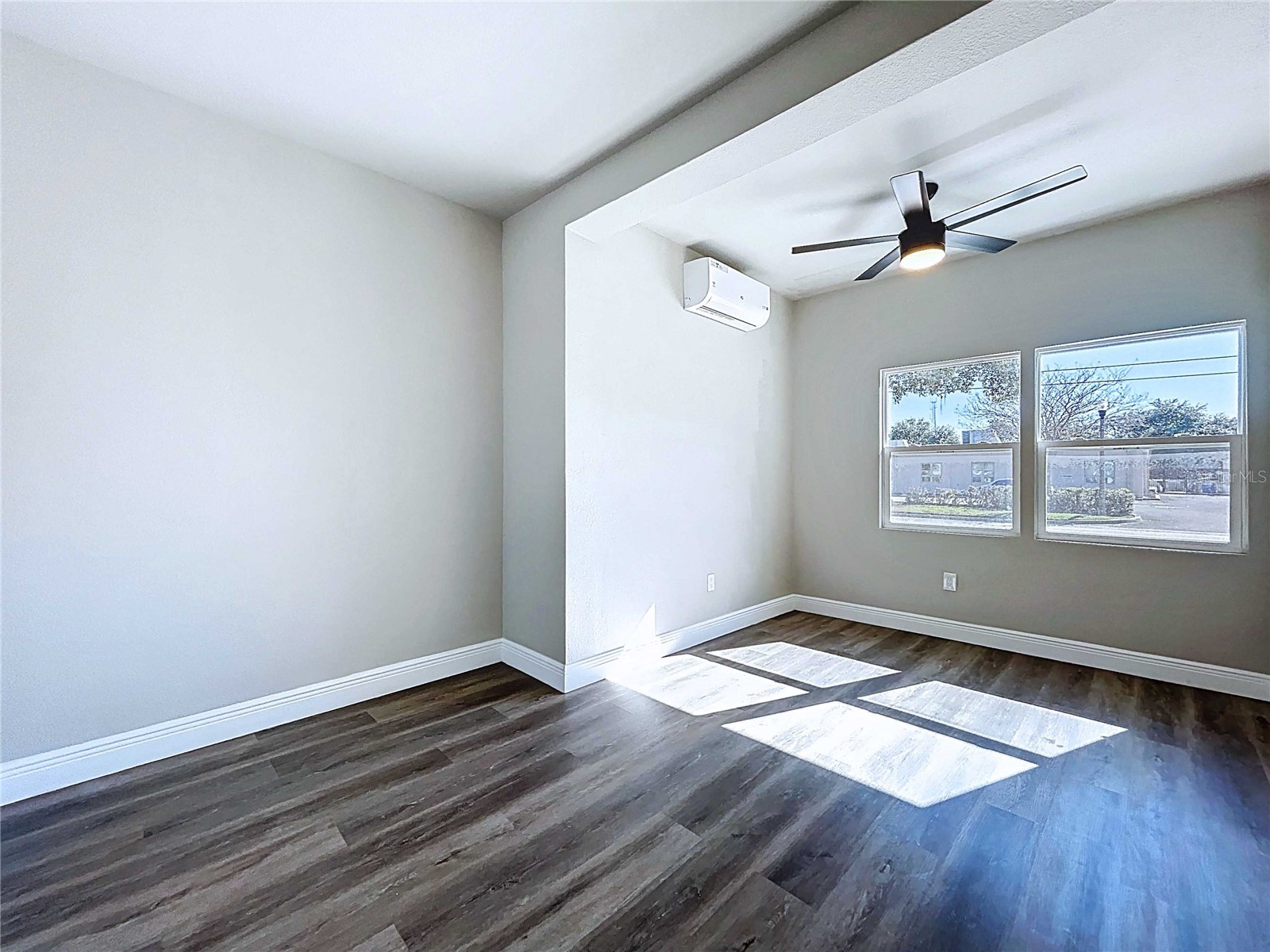 1621 7th Avenue N Saint Petersburg FL 33713 TB8462071 image40