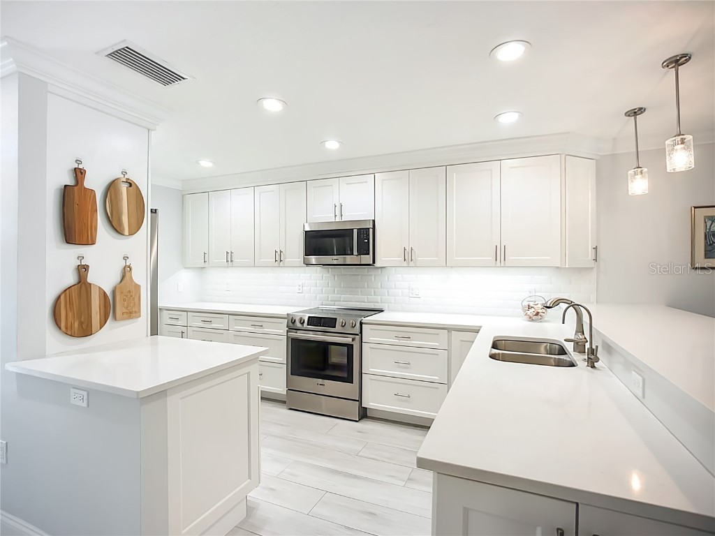 1621 Boathouse Circle #HA124 Sarasota FL 34231 A4673734 image5