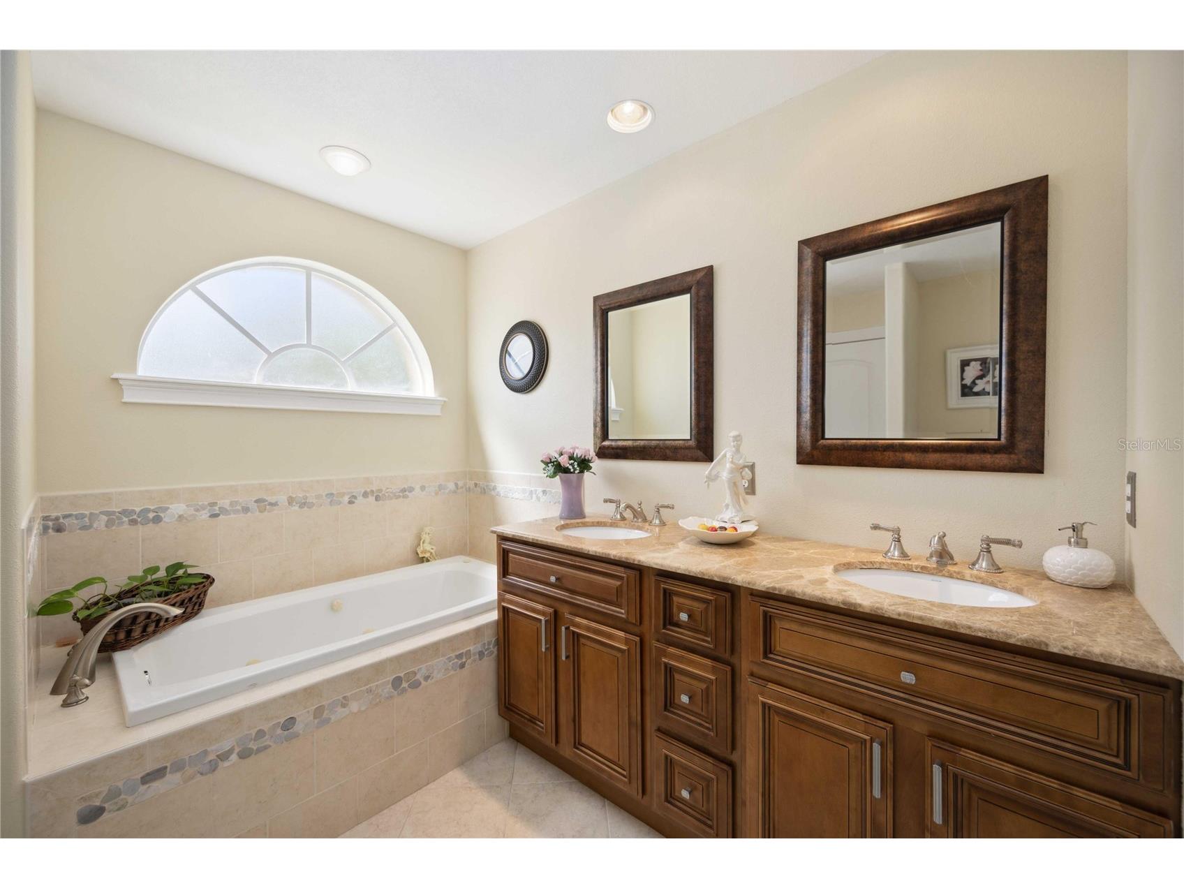 1621 Dr Martin Luther King Way Sarasota FL 34234 O6395721 image65