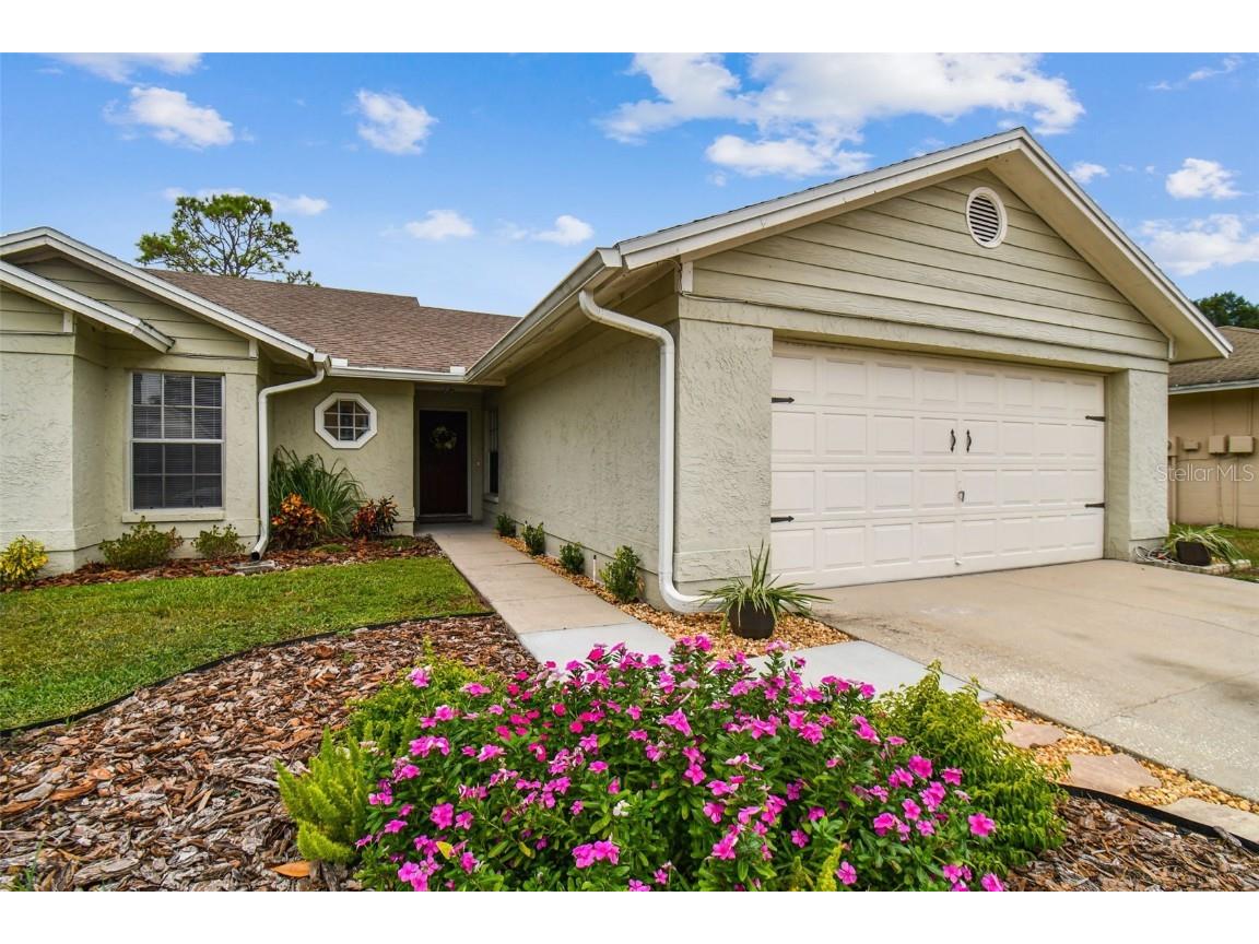 1621 Gardner Drive Lutz FL 33559 T3469361 image1