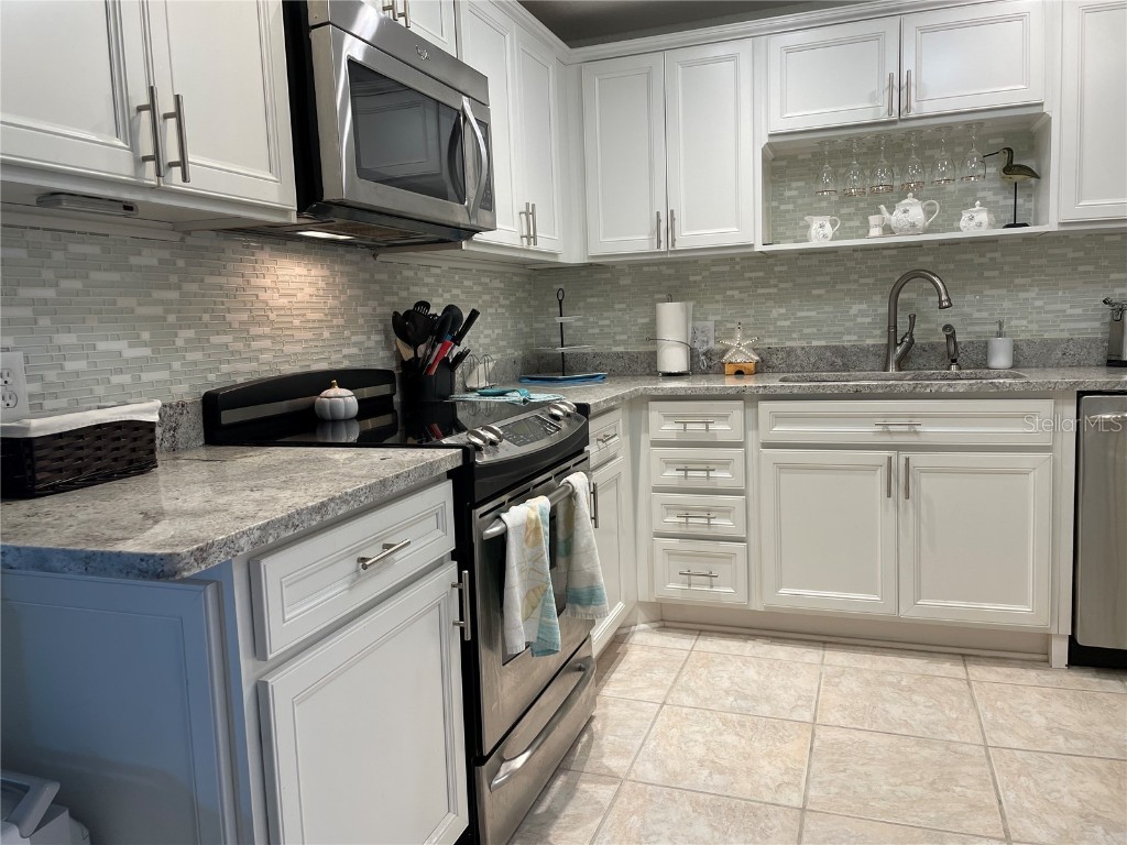 1621 Gulf Boulevard #1106 Clearwater Beach FL 33767 O6320471 image17