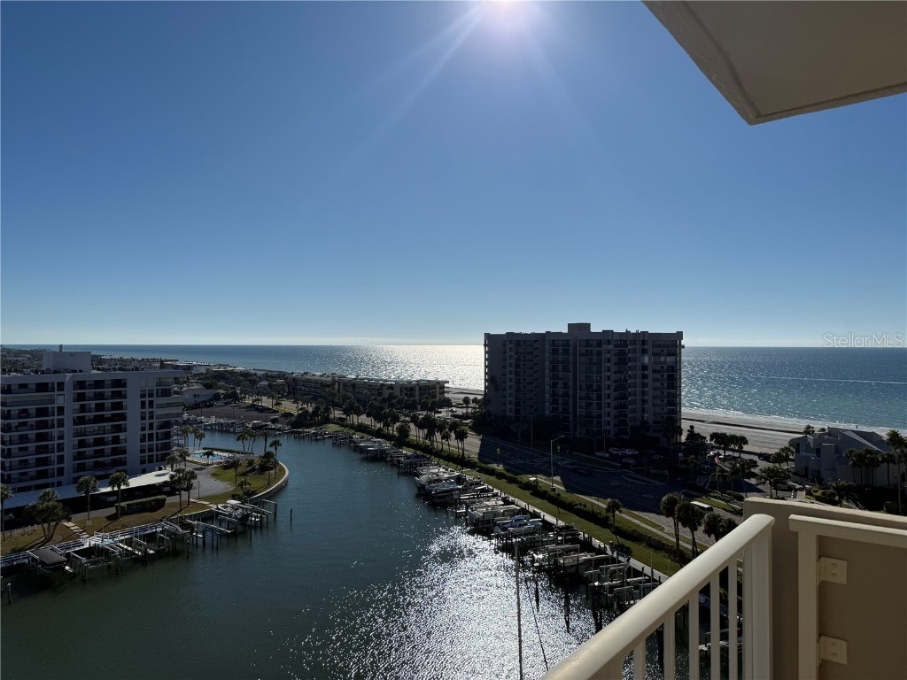 1621 Gulf Boulevard #1203 Clearwater Beach FL 33767 TB8440482 image3