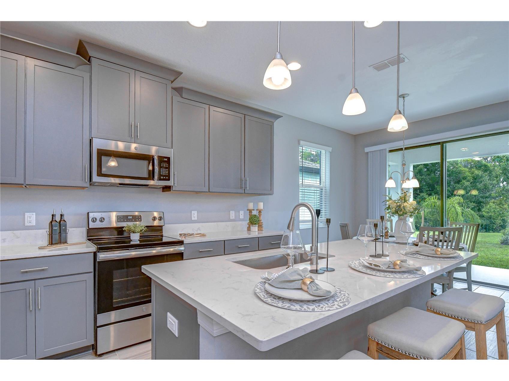 1621 Leaf Flower Lane Lutz FL 33558 TB8530238 image33