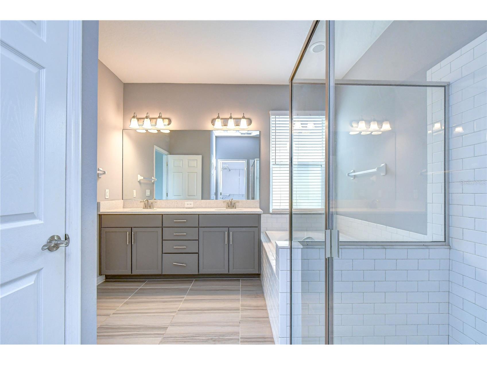 1621 Leaf Flower Lane Lutz FL 33558 TB8530238 image43