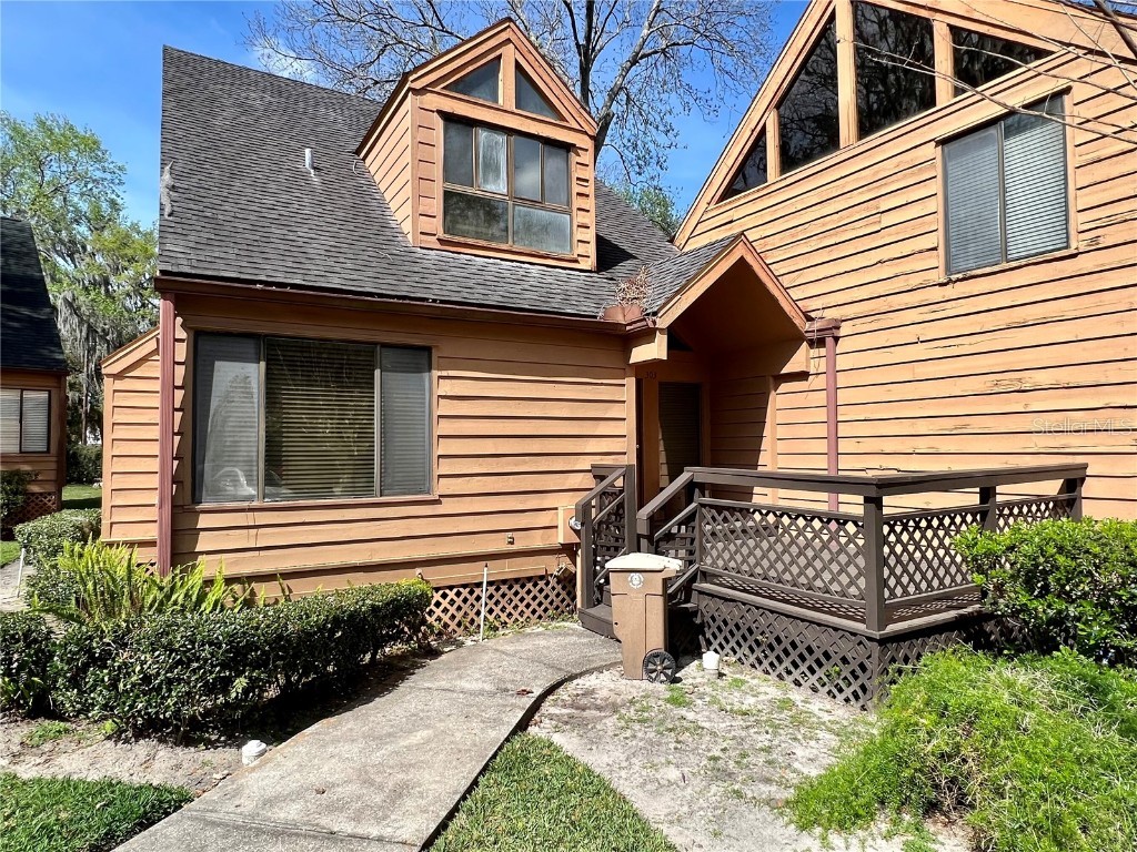 1621 NE 2nd Street #303 Ocala FL 34470 OM655297 image1