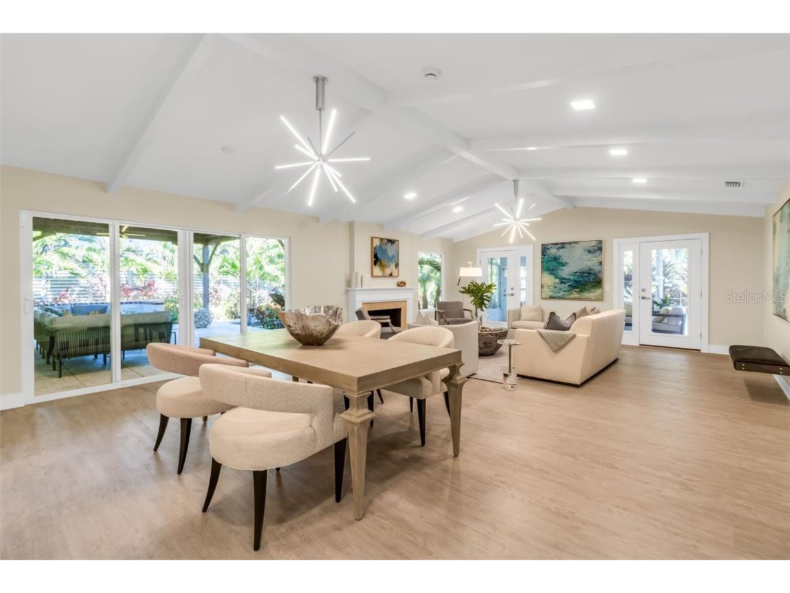 1621 Pine Bay Drive Sarasota FL 34231 A4663412 image22