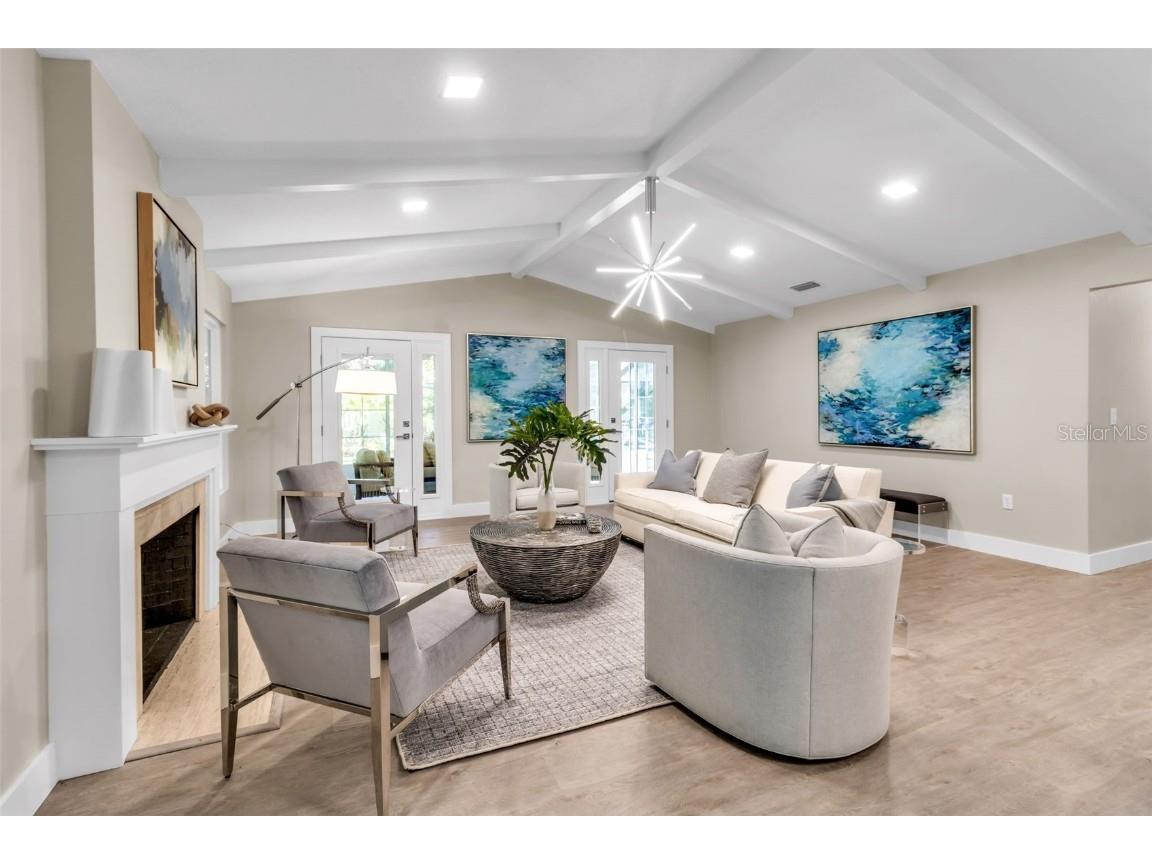 1621 Pine Bay Drive Sarasota FL 34231 A4663412 image24