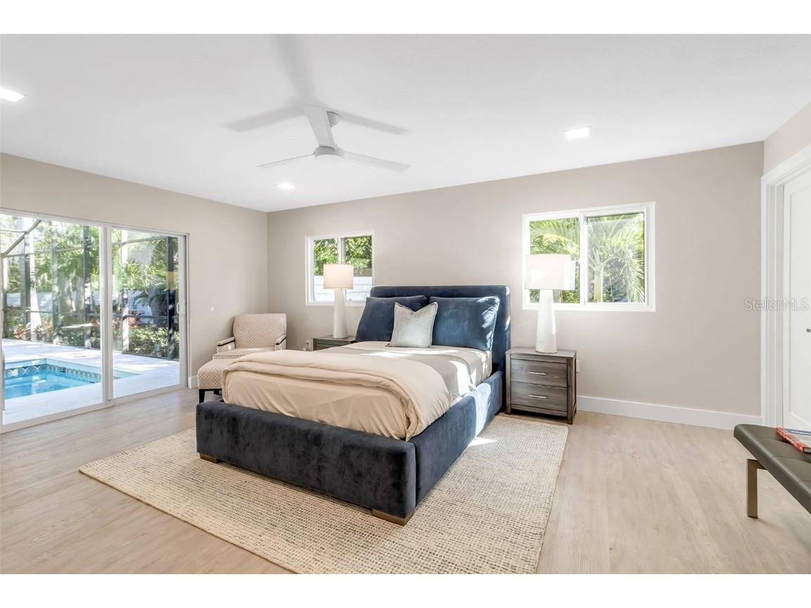 1621 Pine Bay Drive Sarasota FL 34231 A4663412 image39