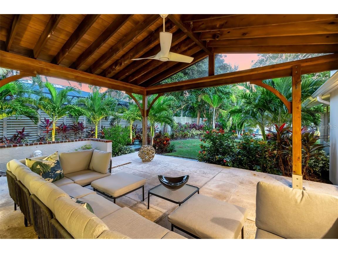 1621 Pine Bay Drive Sarasota FL 34231 A4663412 image6