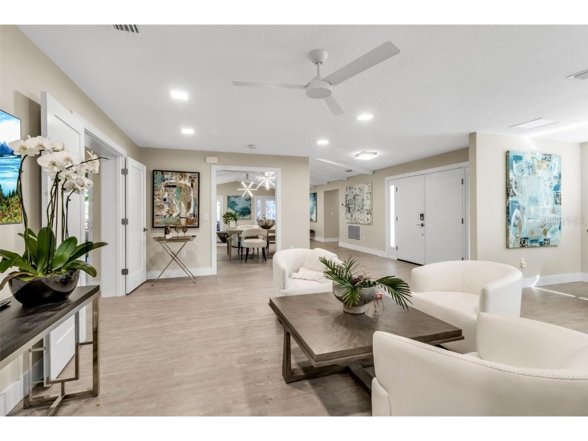 1621 Pine Bay Drive Sarasota FL 34231 A4663412 image9