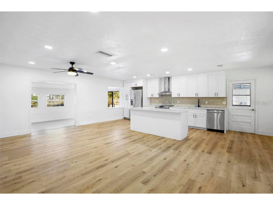 1621 Puritan Winter Park FL 32792 O6260883 image8