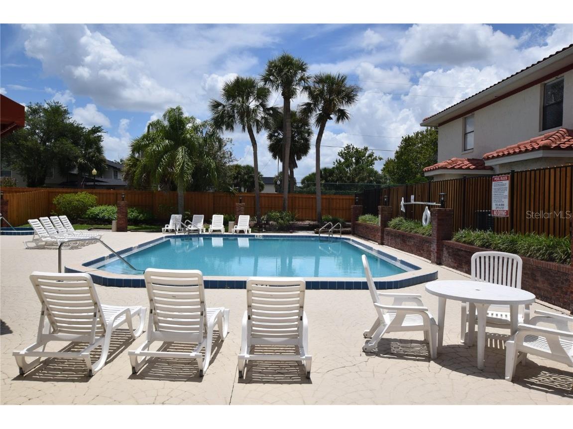 1621 Sandy Point Square #61 Orlando FL 32807 O6328152 image3