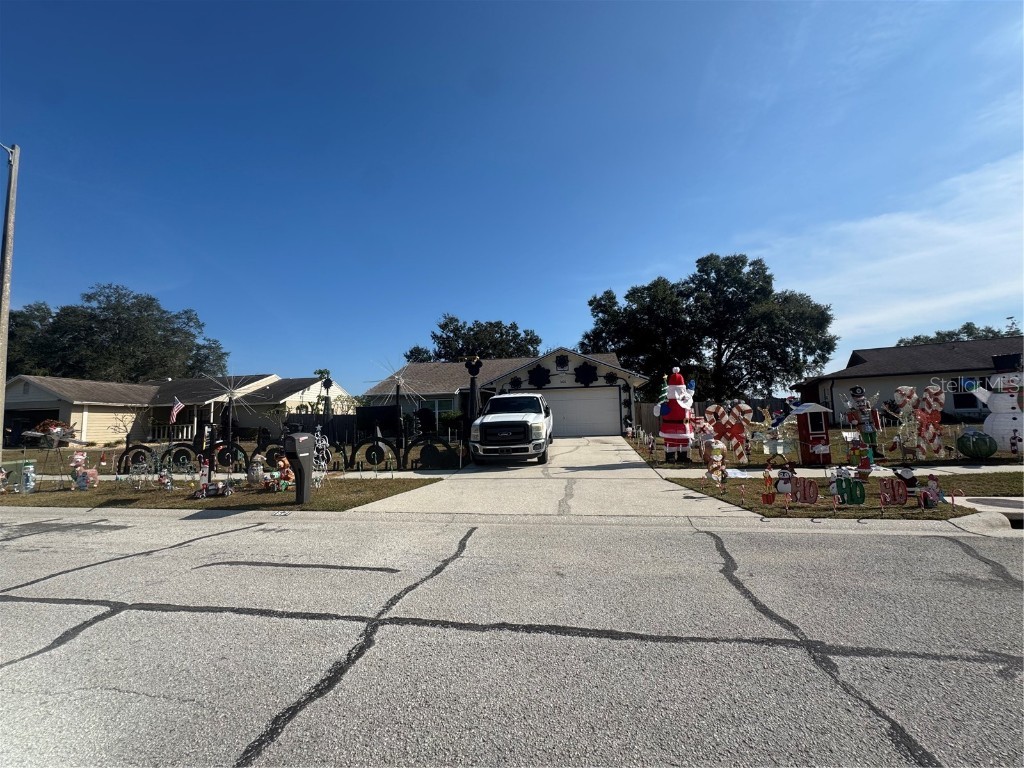 1621 Southwind Drive Brandon FL 33510 TB8437165 image1