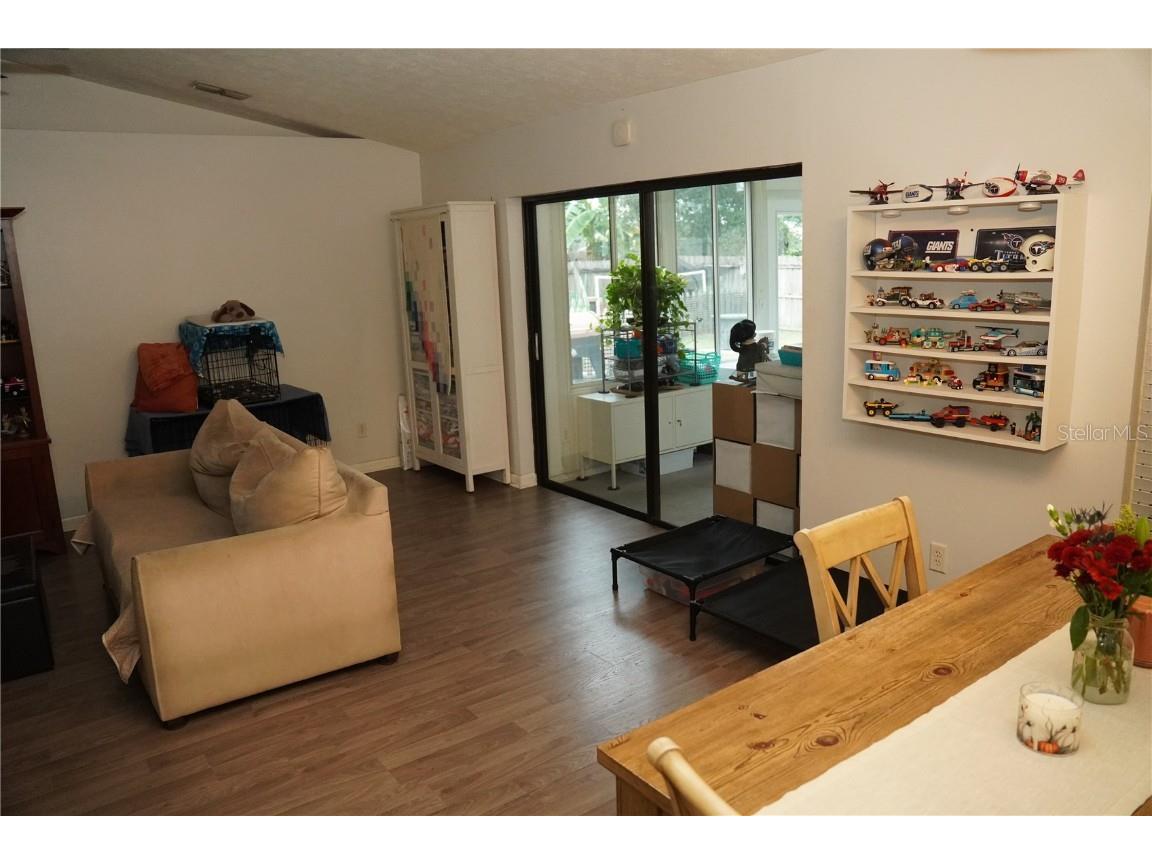 1621 Southwind Drive Brandon FL 33510 TB8437165 image17