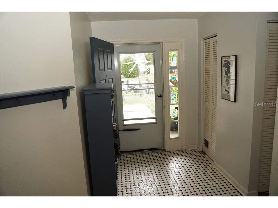 1621 Southwind Drive Brandon FL 33510 TB8437165 image22