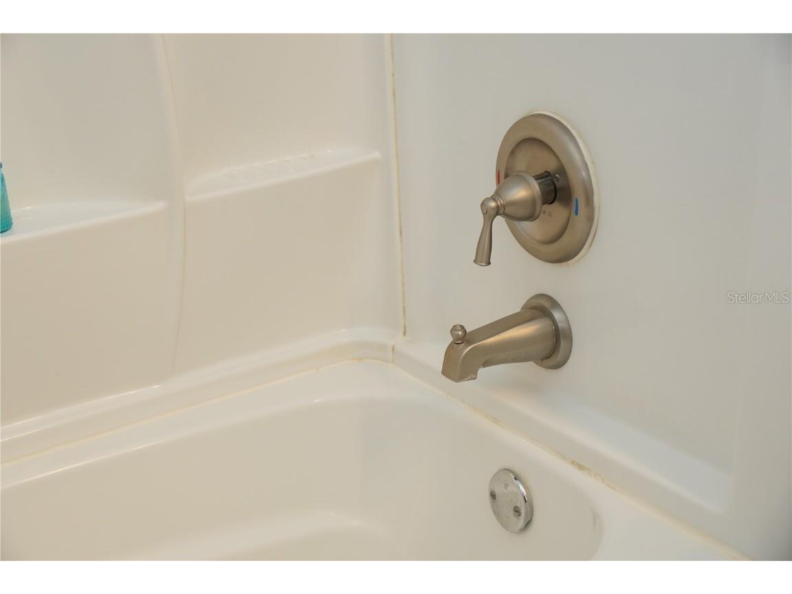 1621 Southwind Drive Brandon FL 33510 TB8437165 image37