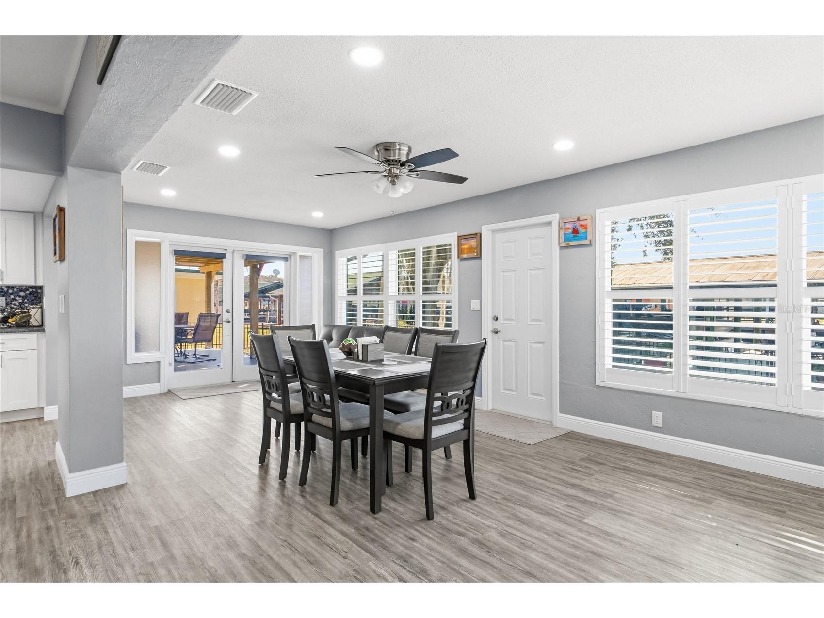 1621 Spring Garden Drive Astor FL 32102 - ST JOHNS RIVER OM718329 image11