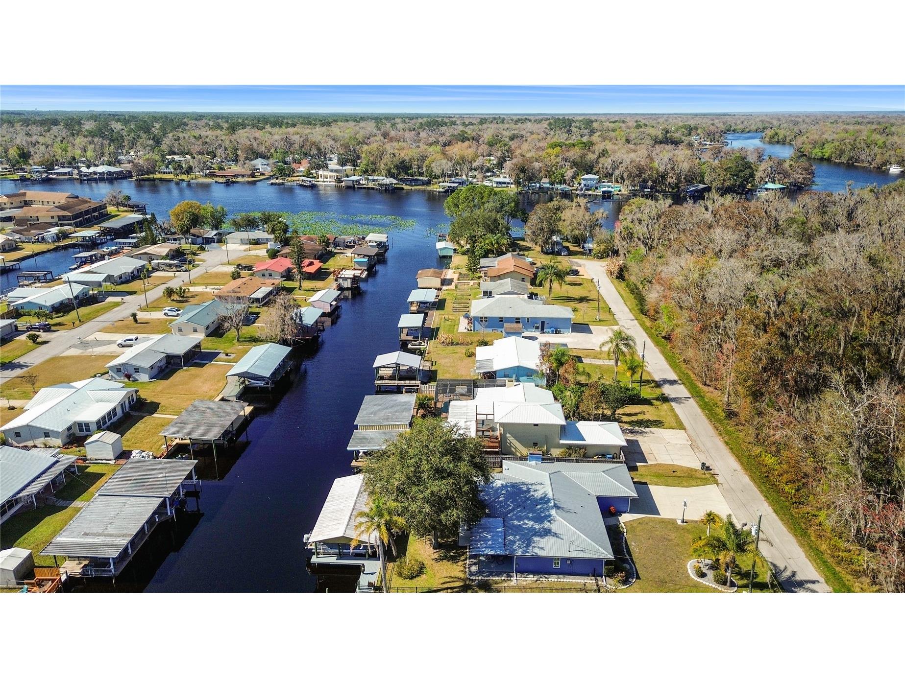 1621 Spring Garden Drive Astor FL 32102 - ST JOHNS RIVER OM718329 image3