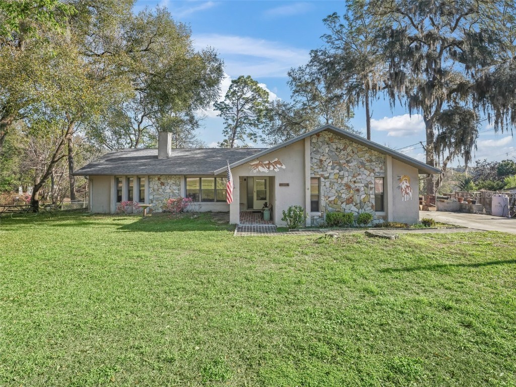 16211 SE 62nd Place Ocklawaha FL 32179 OM695888 image1