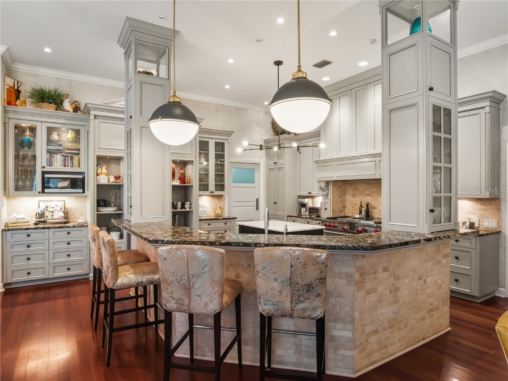 16211 Villarreal De Avila Tampa FL 33613 TB8360938 image43