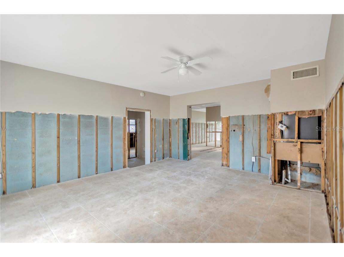 16214 3rd Street E Redington Beach FL 33708 TB8431773 image15