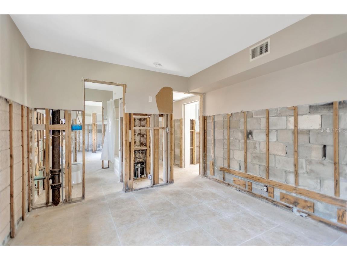 16214 3rd Street E Redington Beach FL 33708 TB8431773 image17