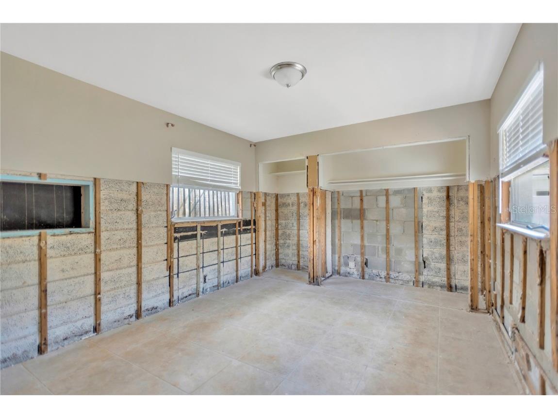 16214 3rd Street E Redington Beach FL 33708 TB8431773 image20