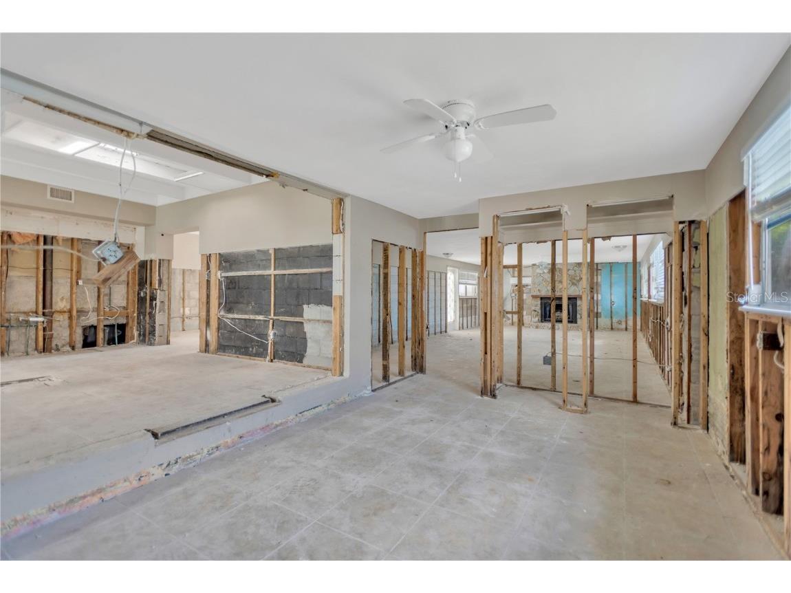 16214 3rd Street E Redington Beach FL 33708 TB8431773 image25